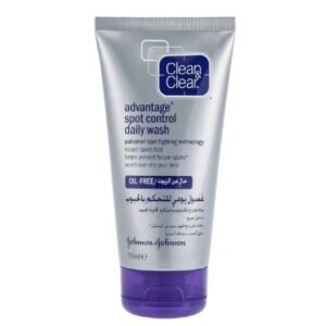 غسول يومي للتحكم بالحبوب من كلين اند كلير -150مل
